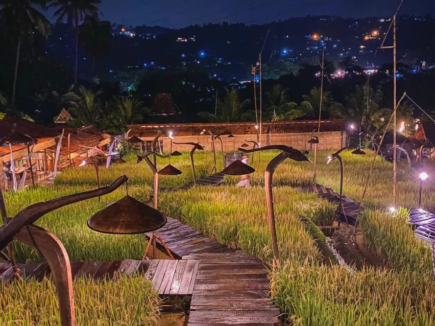 lima restoran aestetik di Bogor Kota